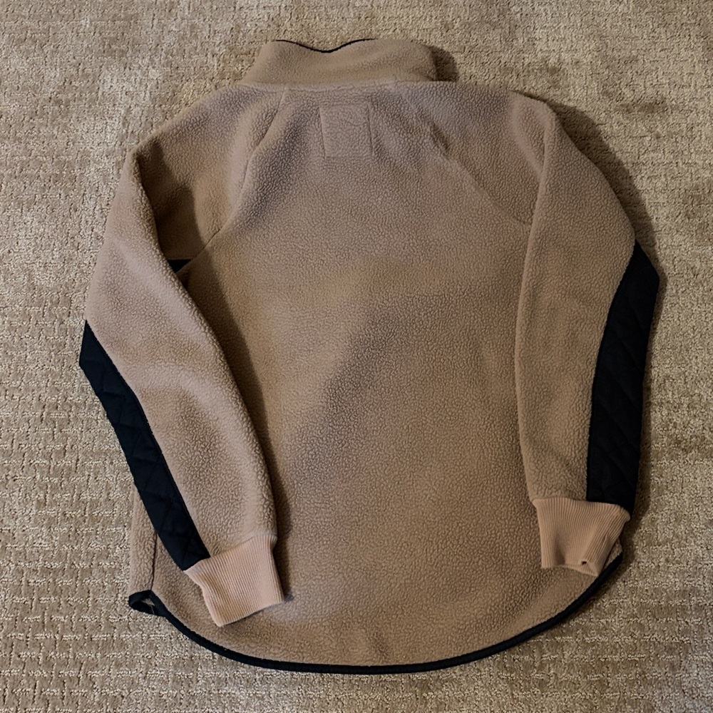 Abercrombie & Fitch Sweater - Picture 3 of 3